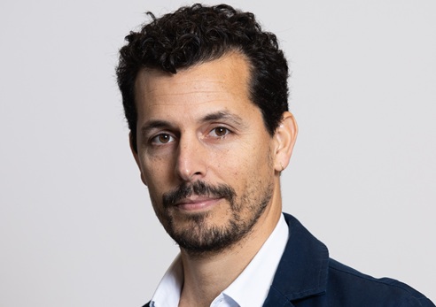 Photograph: Alex Kolomoisky